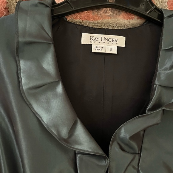 Gorgeous Green Kay Unger Silk Satin Cocktail Dress with Velvet Ribbon - Picture 3 of 5